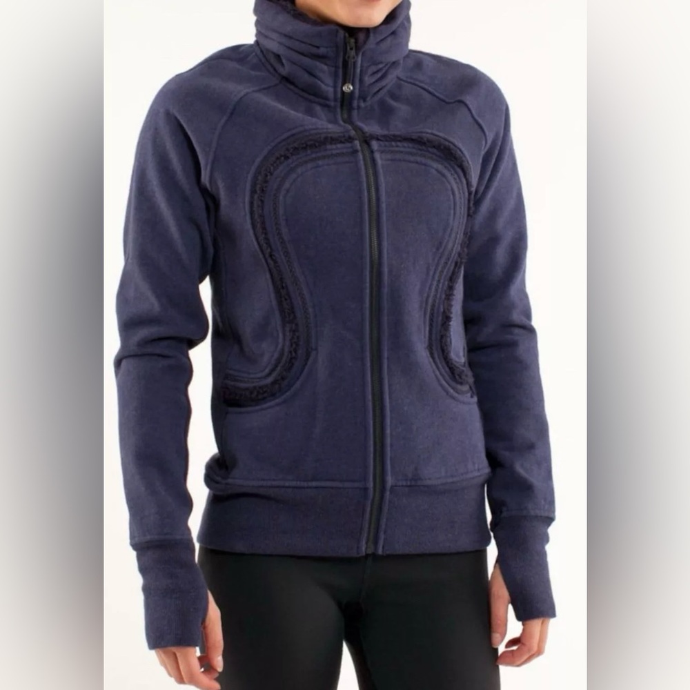 Lululemon Cuddle up Scuba jacket size 4